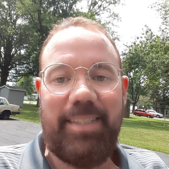 Meet your Posher, David - Picture 1 of 1